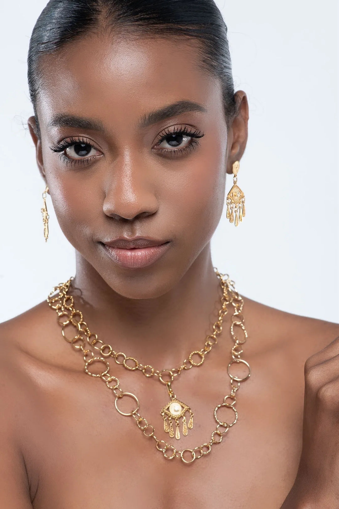 Expressive Eye Earrings