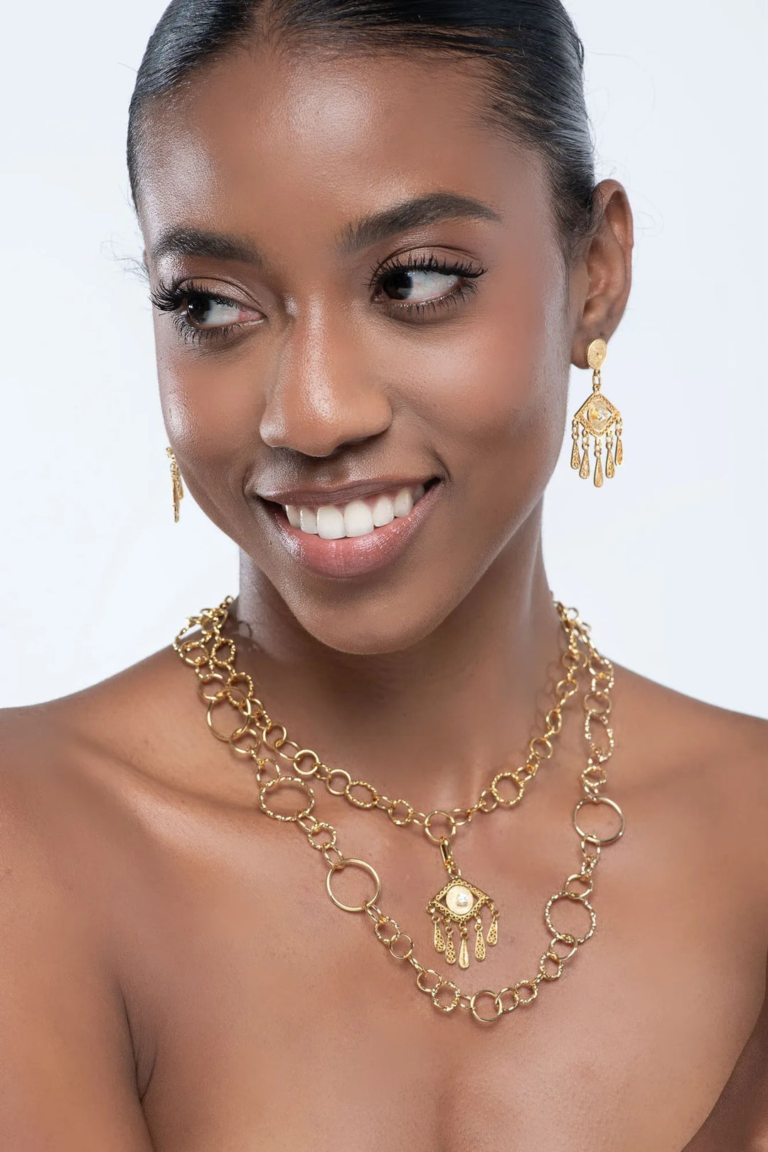 Expressive Eye Pendant