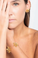 Load image into Gallery viewer, Flor de Café Bracelet
