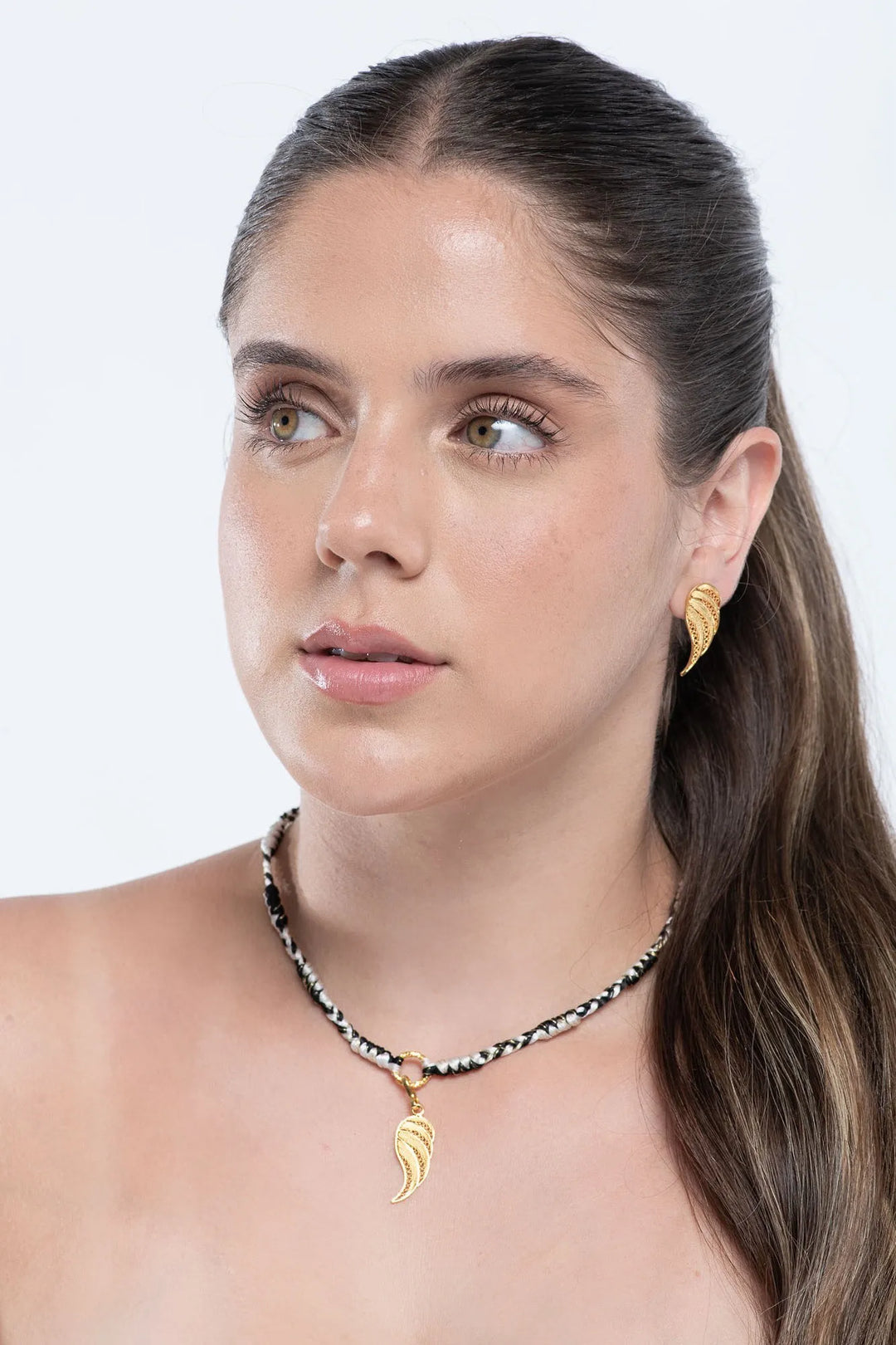 Golden Threads Collection