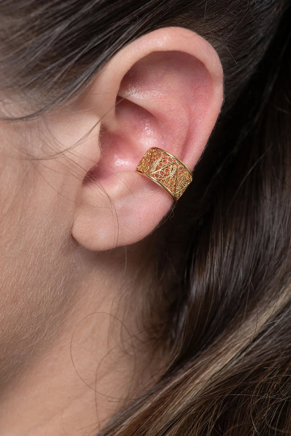 Pyramid Earcuff